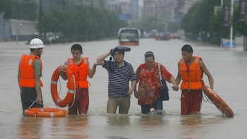 Aumentan a nueve los muertos y once los desaparecidos por las fuertes lluvias en el suroeste de China