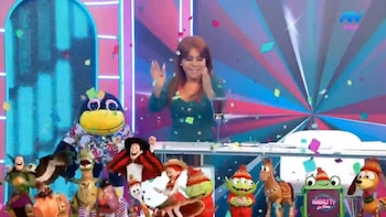 Magaly Medina se muestra firme tras polémica con Jefferson Farfán: reaparece cantando ‘Alimaña’. Captura: Magaly TV La Firme.