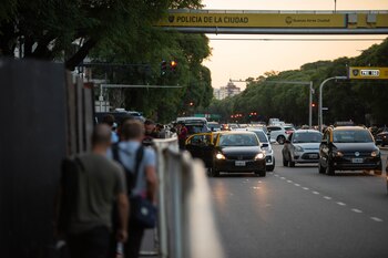 Vecinos reclaman por el Campo de Polo y otros “focos de tortura” en Palermo: denuncian caos y ruidos molestos con autorización del gobierno porteño