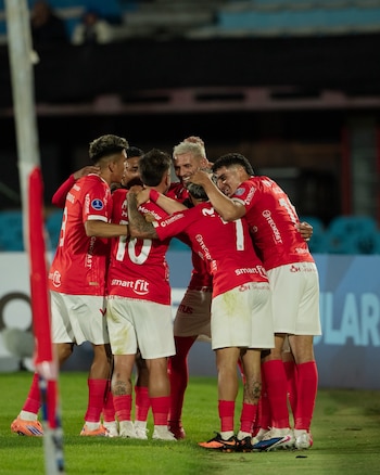 Cienciano empató 1-1 ante Juventud en Montevideo.