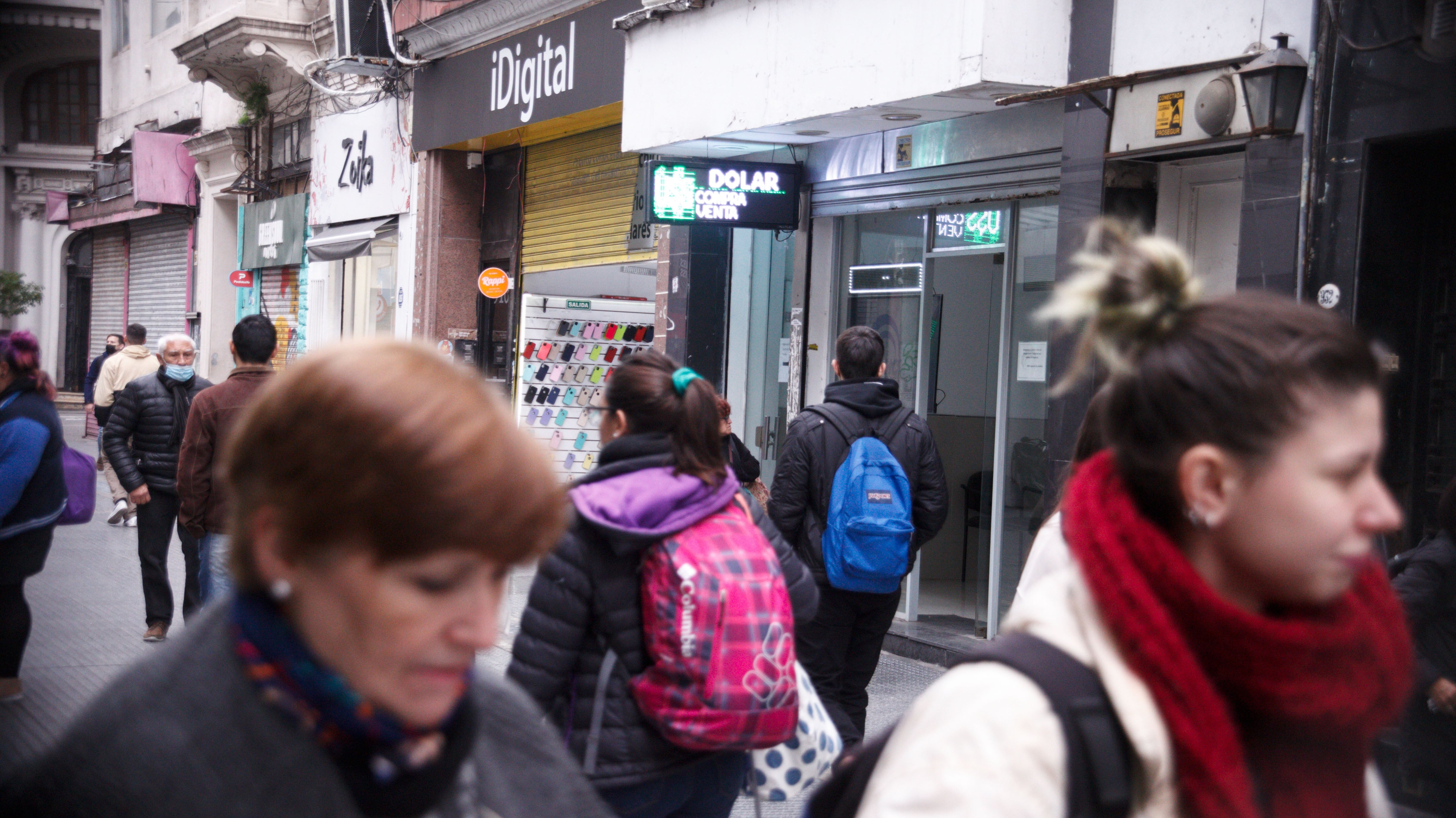 Dólar hoy en vivo: a cuánto se negocian todas las cotizaciones minuto a minuto este miércoles 15 de julio