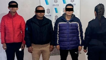 Le pidieron fruta a un