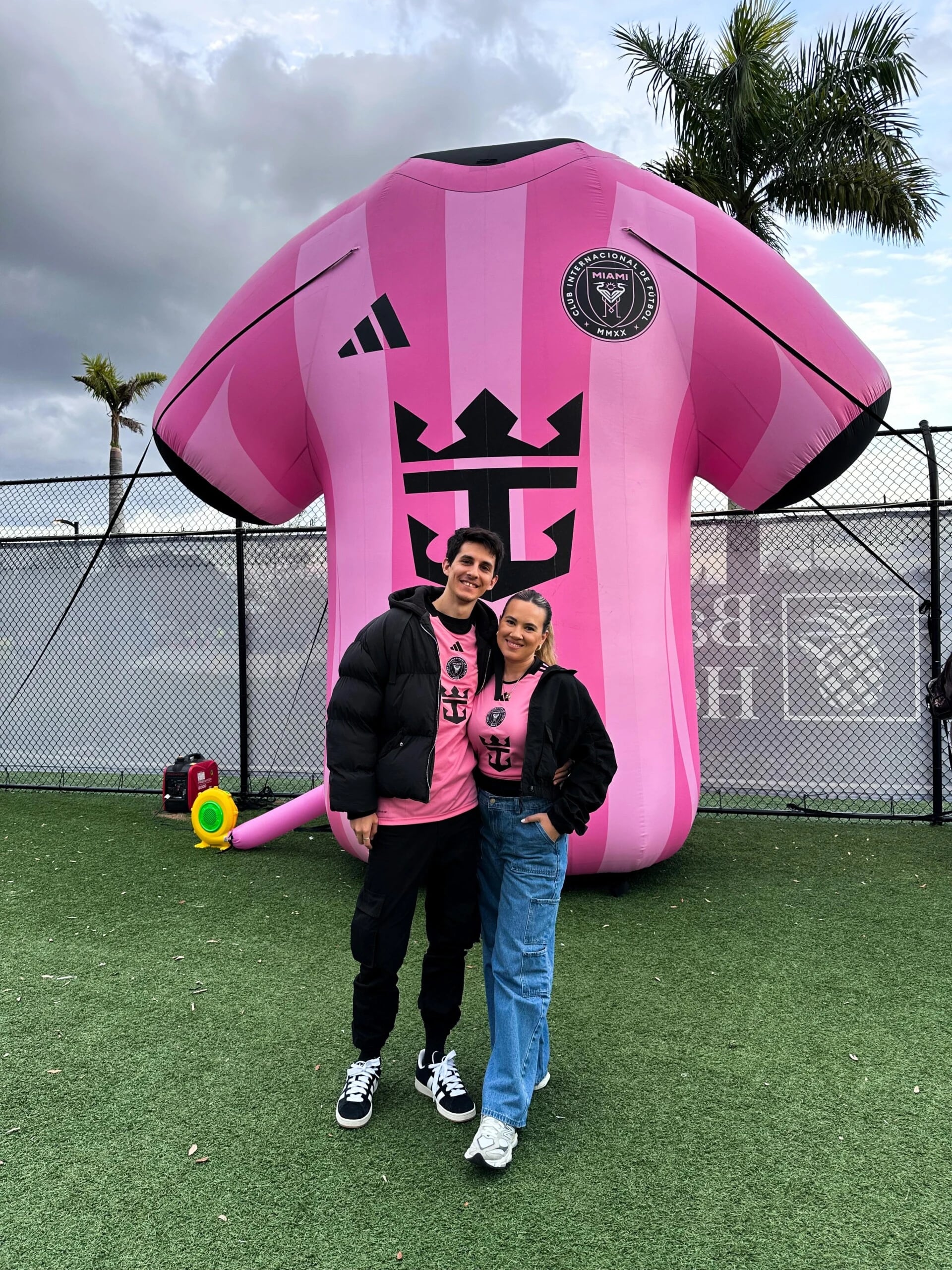 Juli Argenta espera su primer hijo junto a su pareja Ezequiel