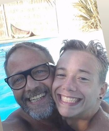 Rodolfo junto con su hijo