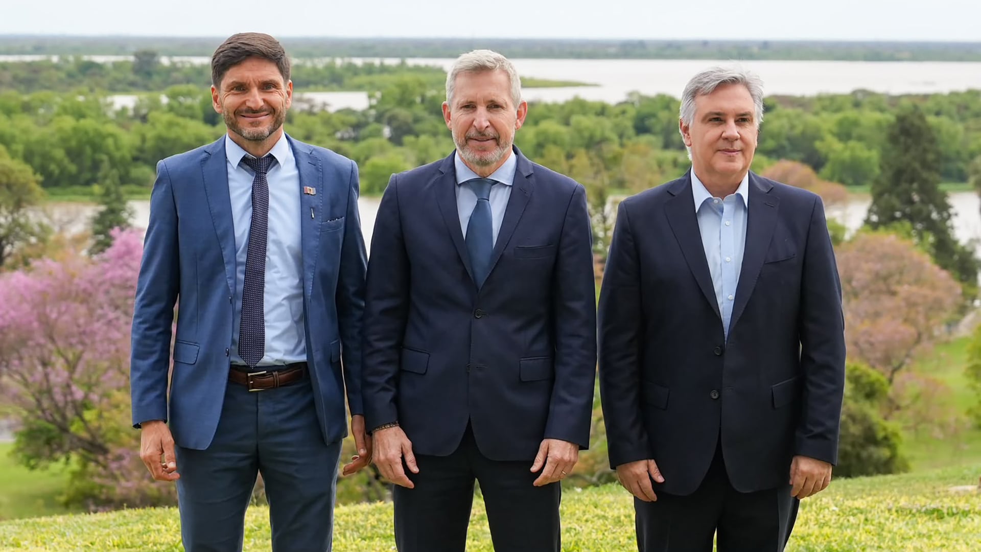 Maximiliano Pullaro, Rogelio Frigerio y Martín Llaryora se reunieron en Paraná