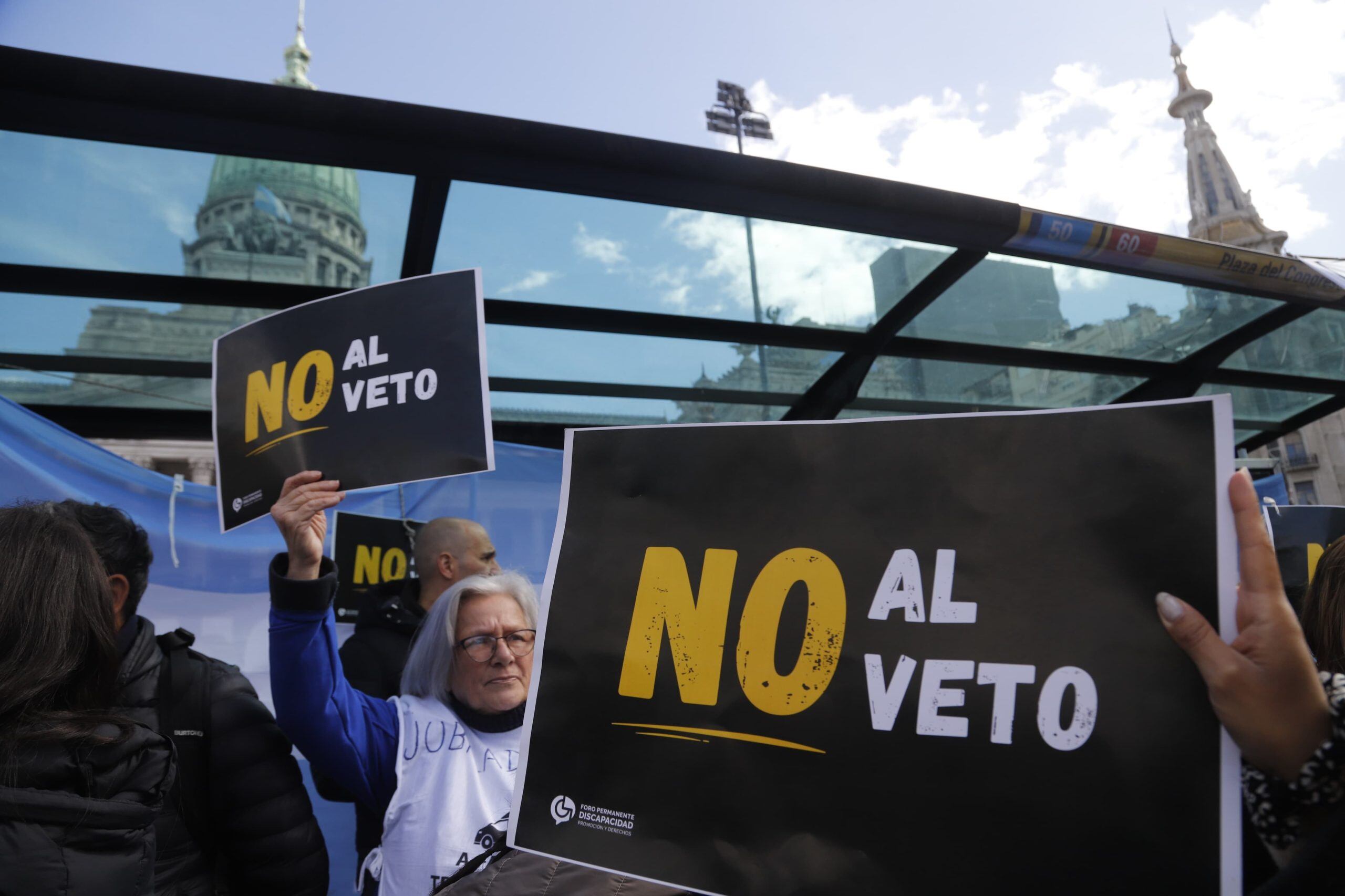 La ley propone compatibilizar pensiones por discapacidad con empleo formal y actualizar aranceles (NA)