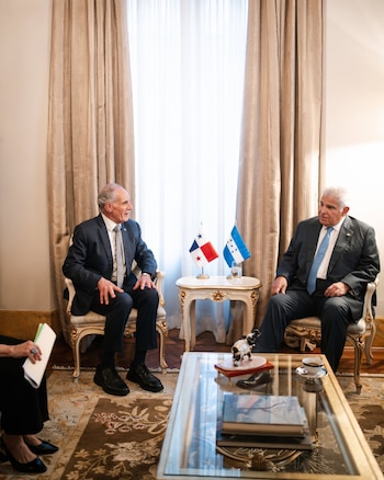 Nasry Asfura y José Raúl Mulino se reunieron en el Palacio de Las Garzas para abordar la integración regional y el futuro de Centroamérica.
