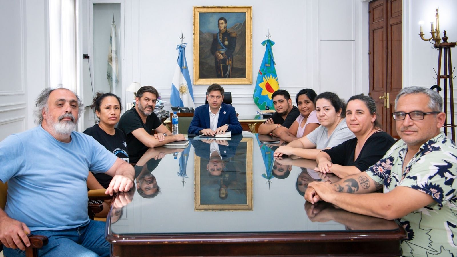 Dirigentes sociales, como Alejandro Gramajo, ya se reunieron con el gobernador Axel Kicillof