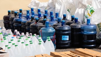 Las autoridades incautaron 25.496 mercancías ilícitas valoradas en RD$5,9 millones en un operativo en Yaguate (Foto cortesía del Facebook del Ceccom RD)