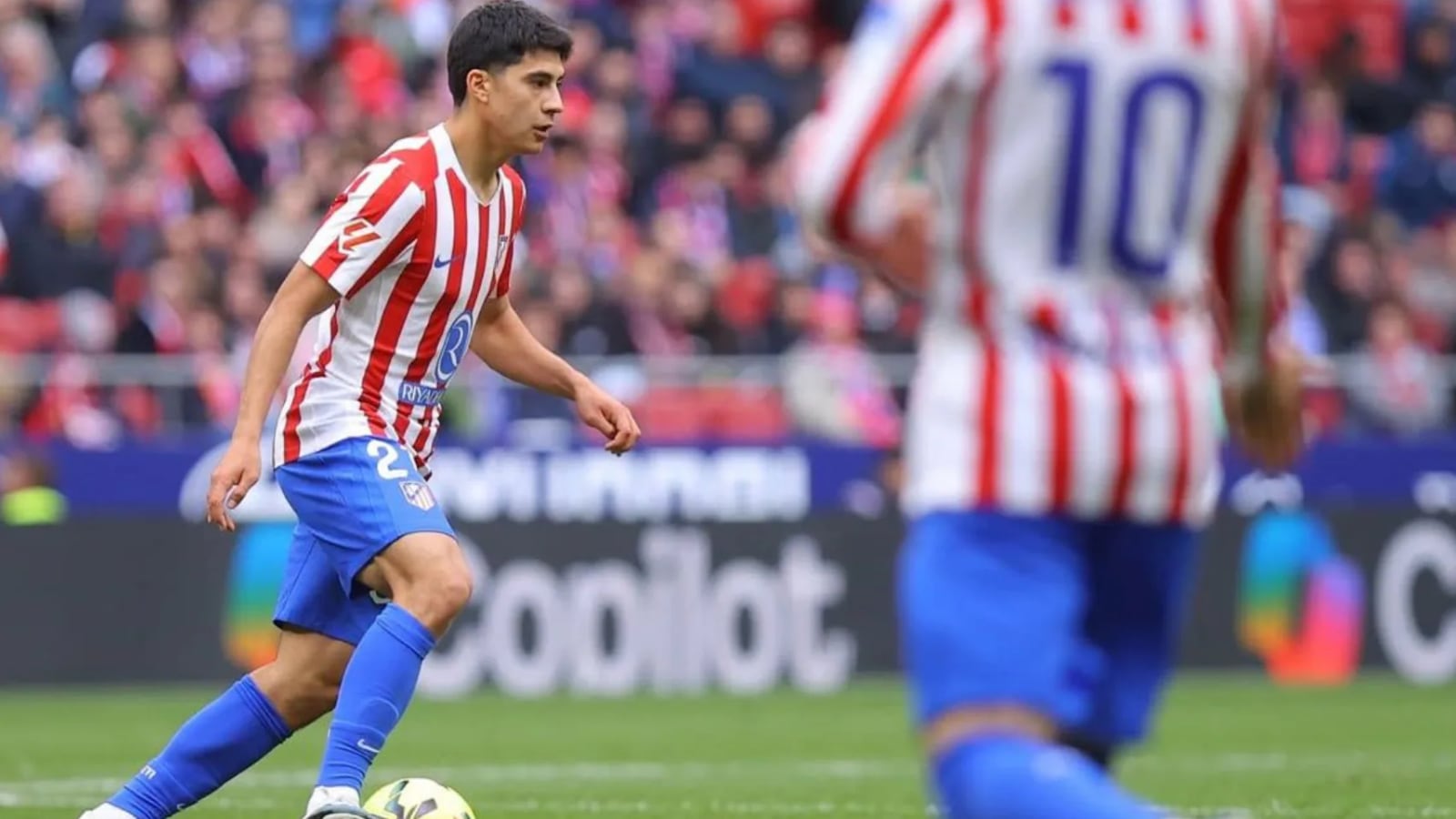Obed Vargas arranca como titular con el Atlético de Madrid ante Manchester United: busca convencer a Simeone