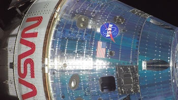 Los astronautas de la misión Artemis II realizan con éxito la segunda maniobra para volver a la Tierra