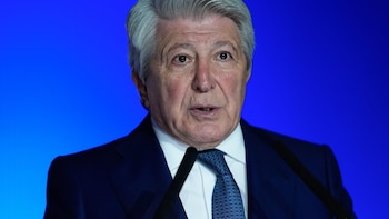 Enrique Cerezo: "Julián Álvarez tiene contrato y no se va a marchar hasta que le diga que puede"