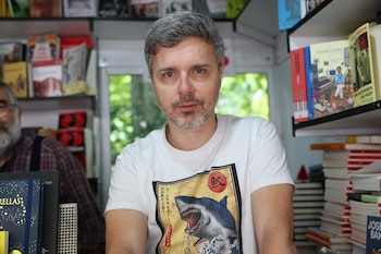 Juan Gómez-Jurado en la Feria del Libro de Madrid. (Isabel Infantes / Europa Press)