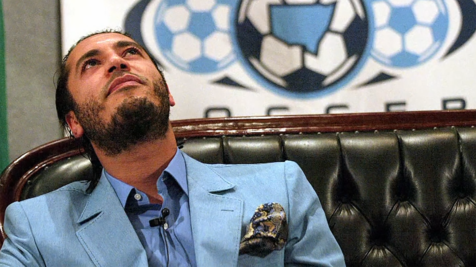 Saadi Gadafi tuvo la oportunidad de jugar en equipos de la serie A y ser accionista de la Juventus por parte de empresas de su familia (Crédito: Captura de Video)