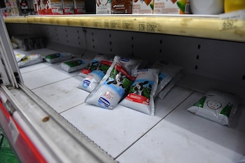 En un super de barrio,