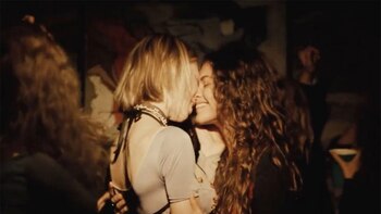 La trama de la tercera