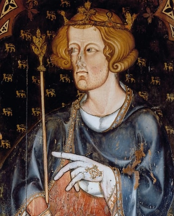 Pintura de Eduardo I de Inglaterra con corona dorada y cabello rubio. Viste túnica oscura y sostiene un cetro, con un fondo negro decorado con leones dorados