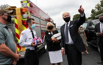 El candidato presidencial demócrata y