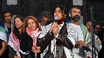 La eurodiputada francopalestina Rima Hassan denuncia "acoso político judicial" por sus ideas políticas