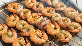 Receta de brochette de langostinos y panceta, rápida y fácil