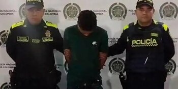 Tras emprender la huida con