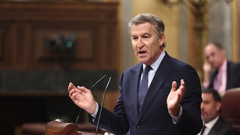 Feijóo pregunta a Sánchez por qué tiene “miedo” a Rabat: “¿Qué sabe Marruecos de usted?”