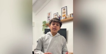 El influencer de finanzas recomienda esperar entre dos y tres días antes de una compra para evitar gastos impulsivos (Captura de video)