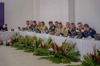 La agenda de Abelardo de la Espriella en La Guajira incluye un Consejo de Seguridad por la incidencia de grupos armados ilegales en Riohacha y la Alta Guajira - crédito @FuerzasMilCol/X