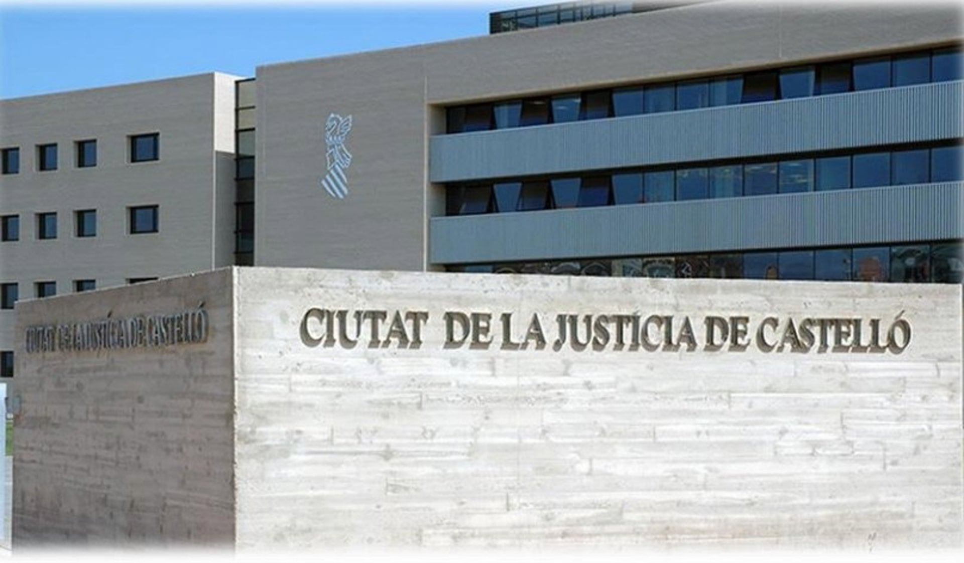 Tres menores que denunciaron prácticas de pederastia en el Bar España dicen que les amenazaron para que lo dijeran