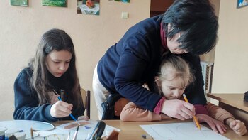 Una directora de la escuela