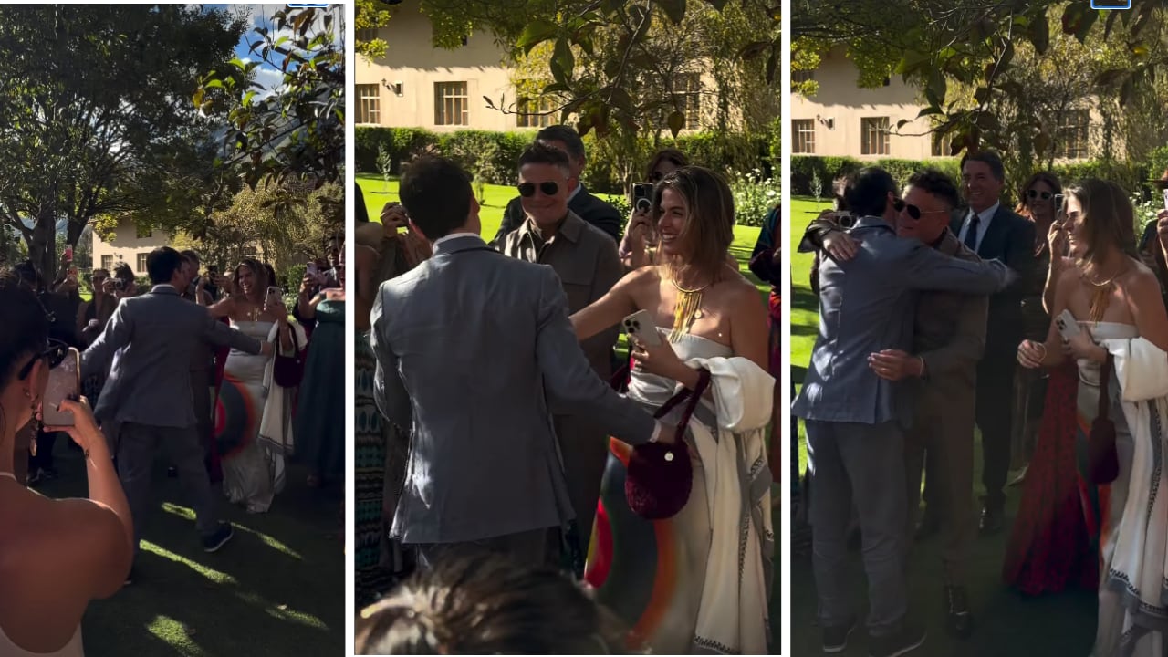 Actores y amigos celebran la unión de Bruno Ascenzo y Adrián Bello en una emotiva ceremonia al aire libre, con la presencia destacada de Stephanie Cayo y Alejandro Sanz. (Instagram)