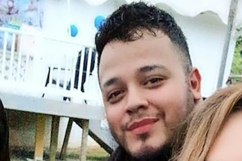 Kilmar Abrego Garcia fue deportado a El Salvador; su esposa asegura que lo reconoció en un video tomado desde una prisión. (Murray Osorio PLLC via AP)