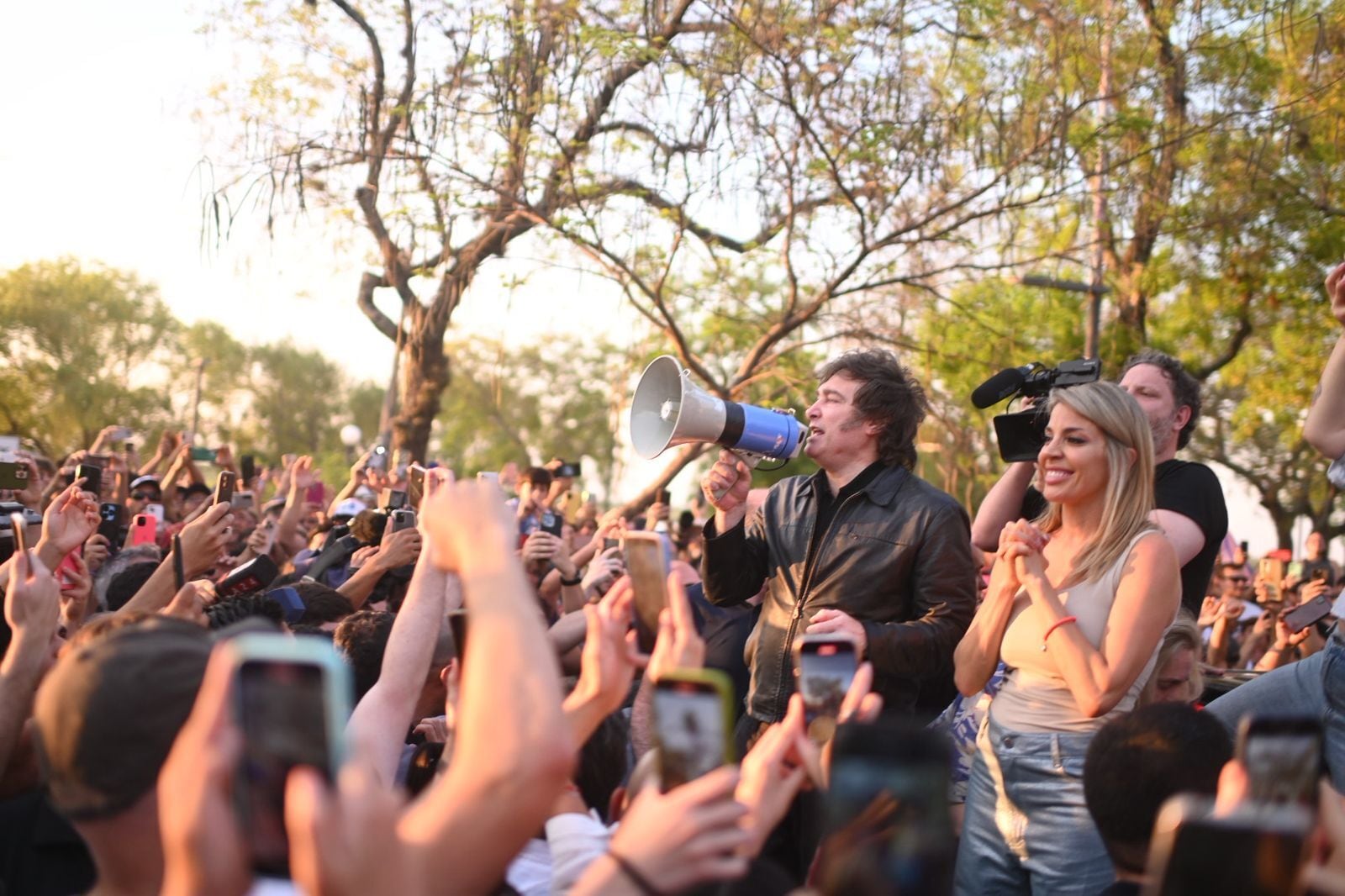 Milei y Gallardo durante la campaña electoral en Corrientes