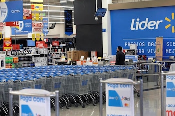 Foto de archivo de un supermercado Líder, de la estadounidense Walmart, en Santiago, Chile, Julio, 2019. REUTERS/Rodrigo Garrido