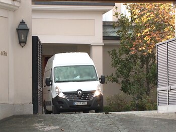 27-10-2021 Camiones de muanza entraron