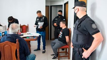 Tres hombres -de 69, 33