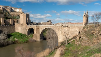 Los puentes medievales más bonitos de Castilla-La Mancha: increíbles joyas arquitectónicas que conectan siglos de historia