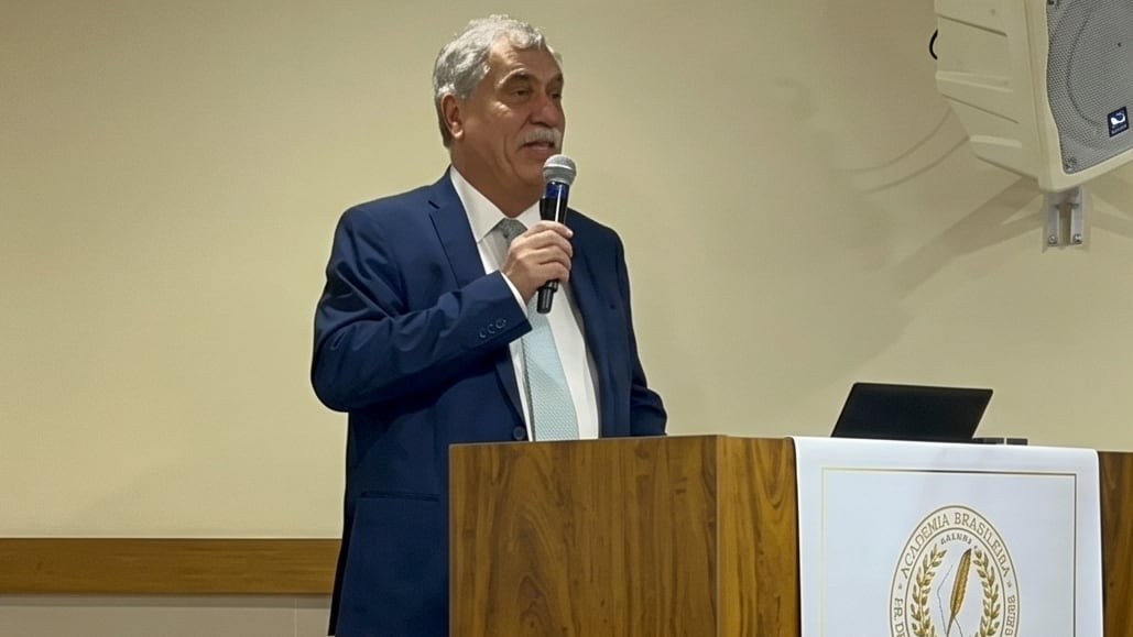 La designación de Ricardo Jorge Losardo reconoció su trayectoria en cirugía plástica, su labor docente y su participación en entidades profesionales de la Argentina.