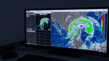 Onda tropical no. 22 continúa desplazándose sobre el sur de México: habrá lluvias de fuertes a intensas en 19 estados