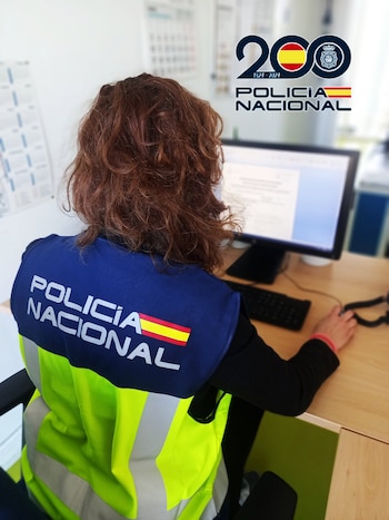 19/11/2025 Agente de delitos informáticos de la Policía Nacional de Albacete.
POLITICA
CNP