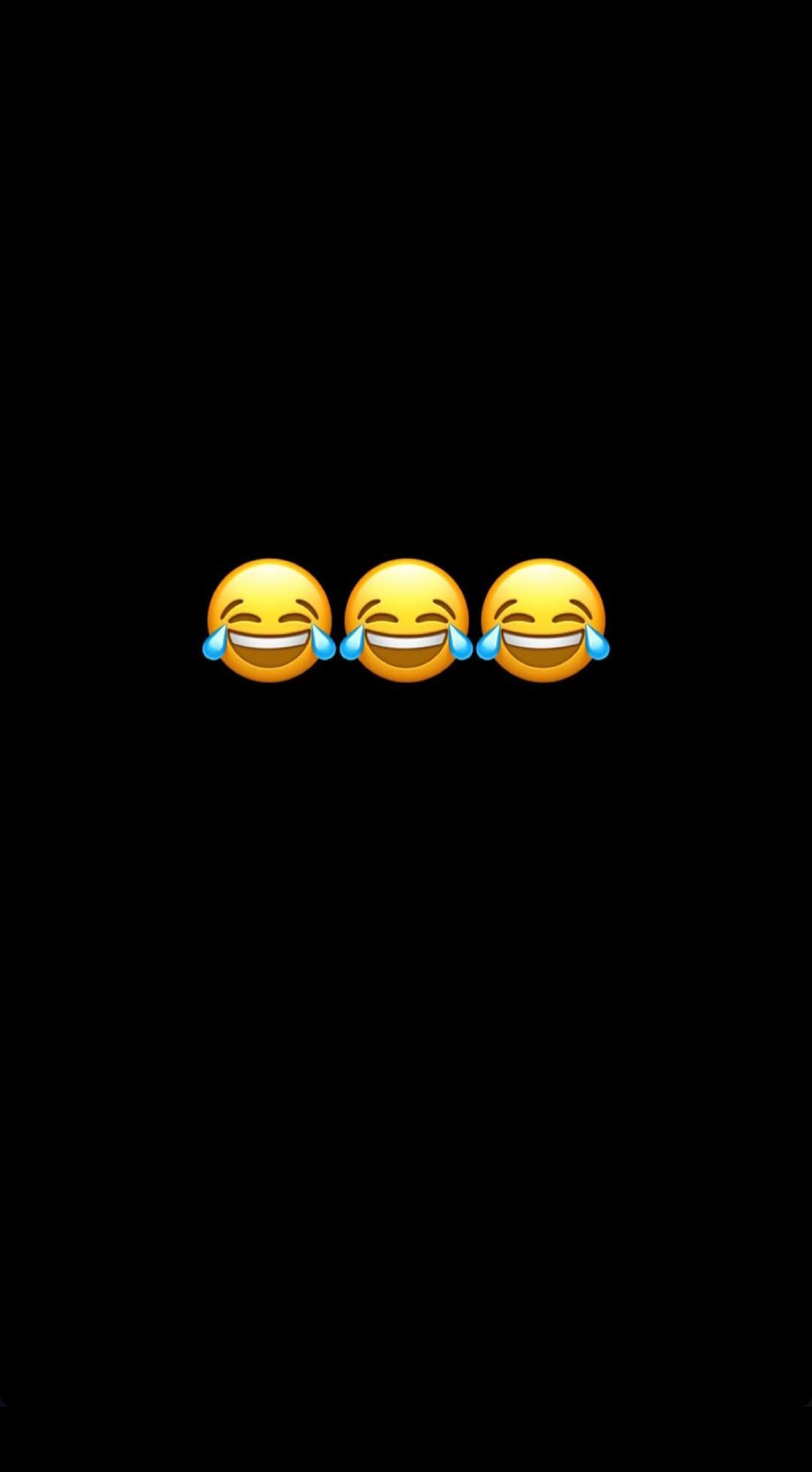 El tapatío respondió rápidamente en sus redes sociales, donde publicó una historia acompañada de emojis de risa, mostrando sarcasmo ante la propuesta del influencer (captura de pantalla)