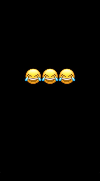 El tapatío respondió rápidamente en sus redes sociales, donde publicó una historia acompañada de emojis de risa, mostrando sarcasmo ante la propuesta del influencer (captura de pantalla)