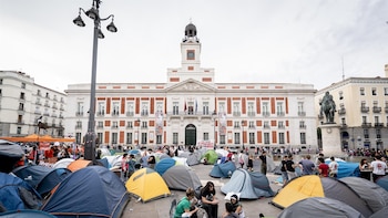 Comunidad acusa a Interior de permitir la acampada de Sol y "lavarse las manos" al pedir que desaloje Policía Municipal