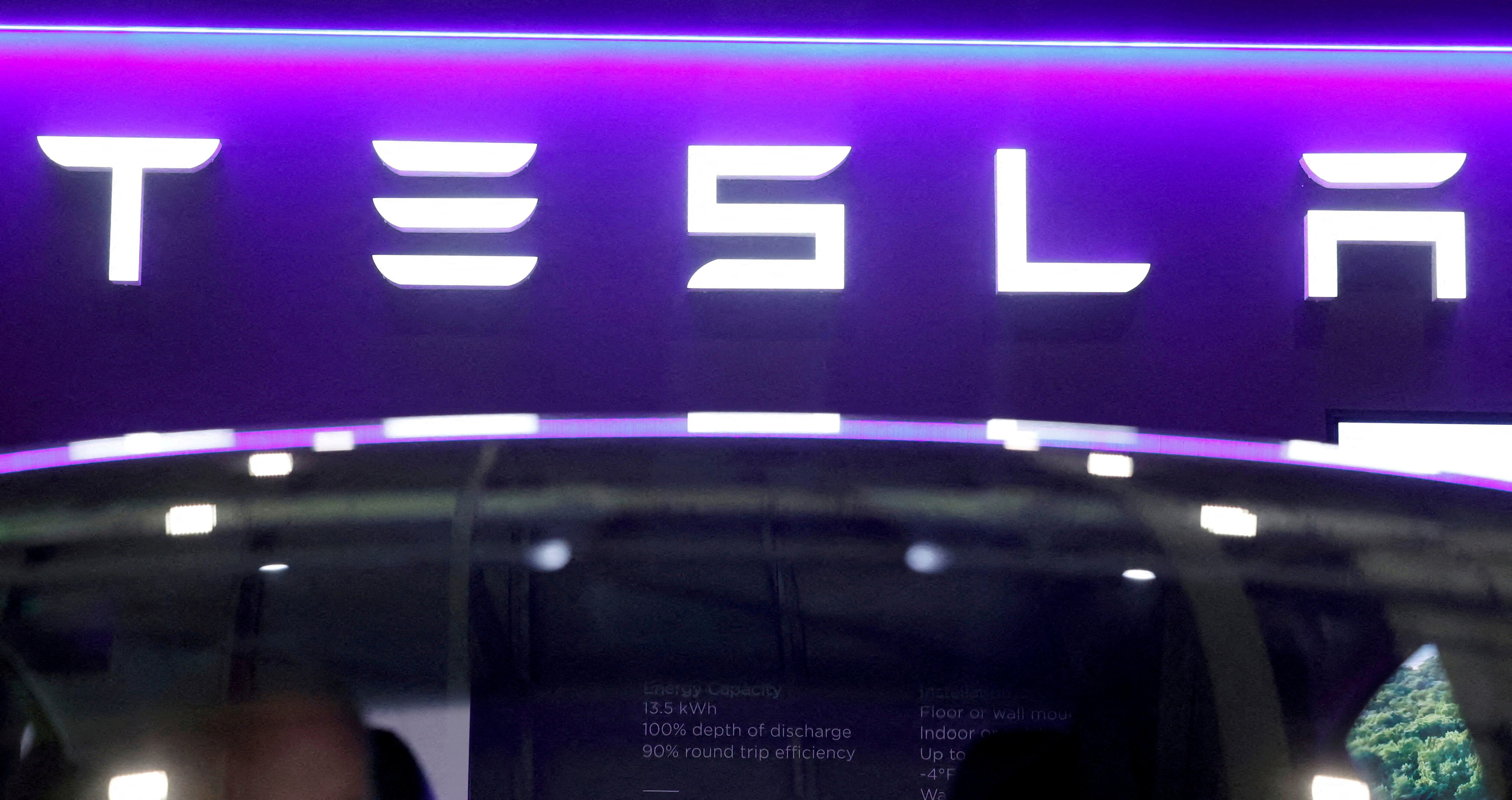 La llegada de Tesla a la Bolsa de Valores de Colombia marca un paso crucial en la democratización del acceso a inversiones internacionales - crédito Peter Cziborra/REUTERS