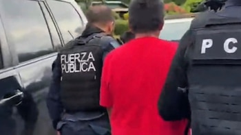 Policía de Control de Drogas de Costa Rica detiene a empleado municipal sospechoso de vender drogas desde su vivienda