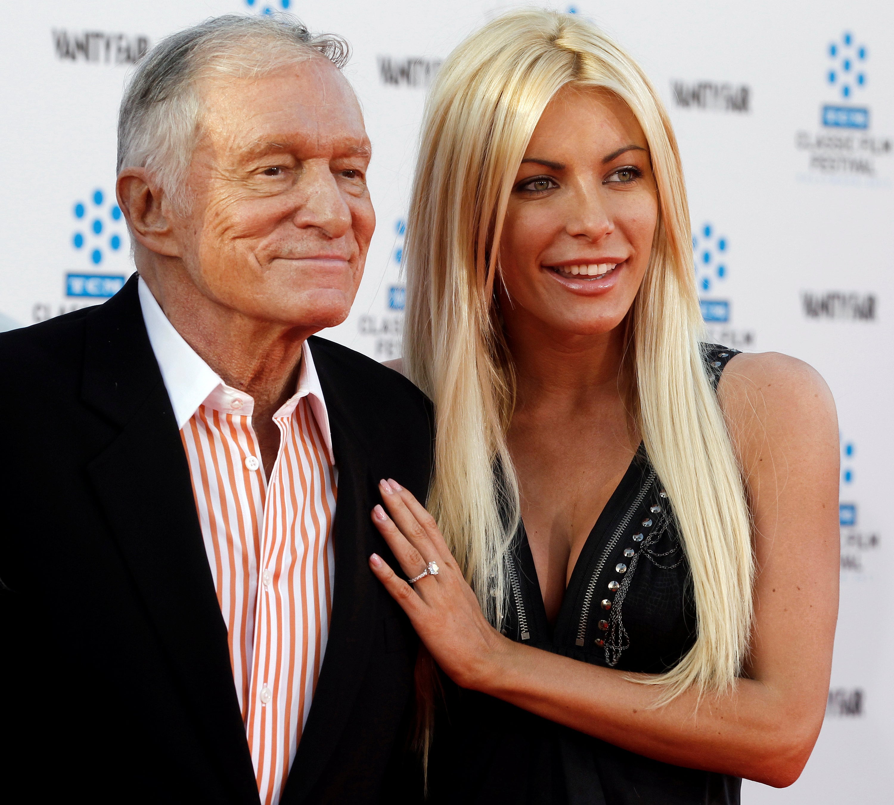Crystal Harris reveló que Hugh Hefner fue brusco con ella en la intimidad. (REUTERS)