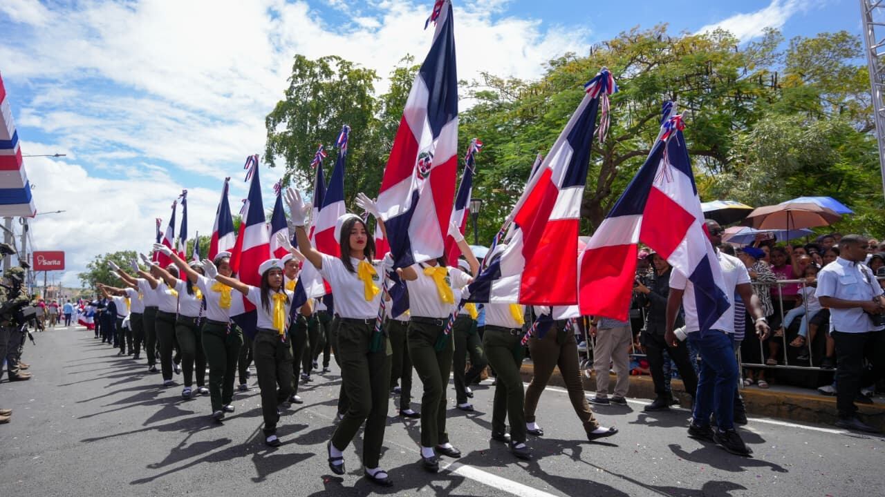 La ceremonia contó con autoridades civiles, mandos castrenses y personalidades del ámbito local y nacional, reafirmando la relevancia del enfrentamiento como pilar de la independencia y consolidación del Estado dominicano (Foto cortesía Presidencia)