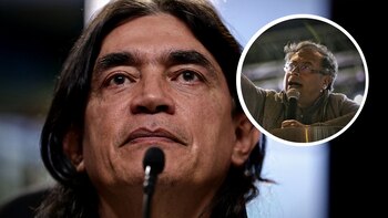 El senador está organizando una