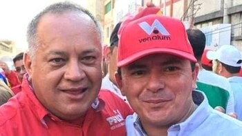 Luis Augusto Piligra Jiménez junto