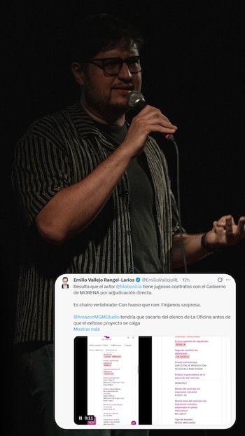 Hombre de tez clara con gafas y camisa de rayas negras y blancas, con barba, habla en un micrófono en un escenario oscuro. Una captura de pantalla de un tuit se superpone